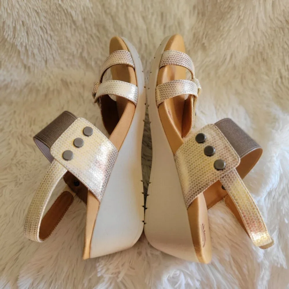 Revere Tahiti Women's Backstrap Wedge Sandals Metallic‎ Gold/Bronze Color SZ 7M